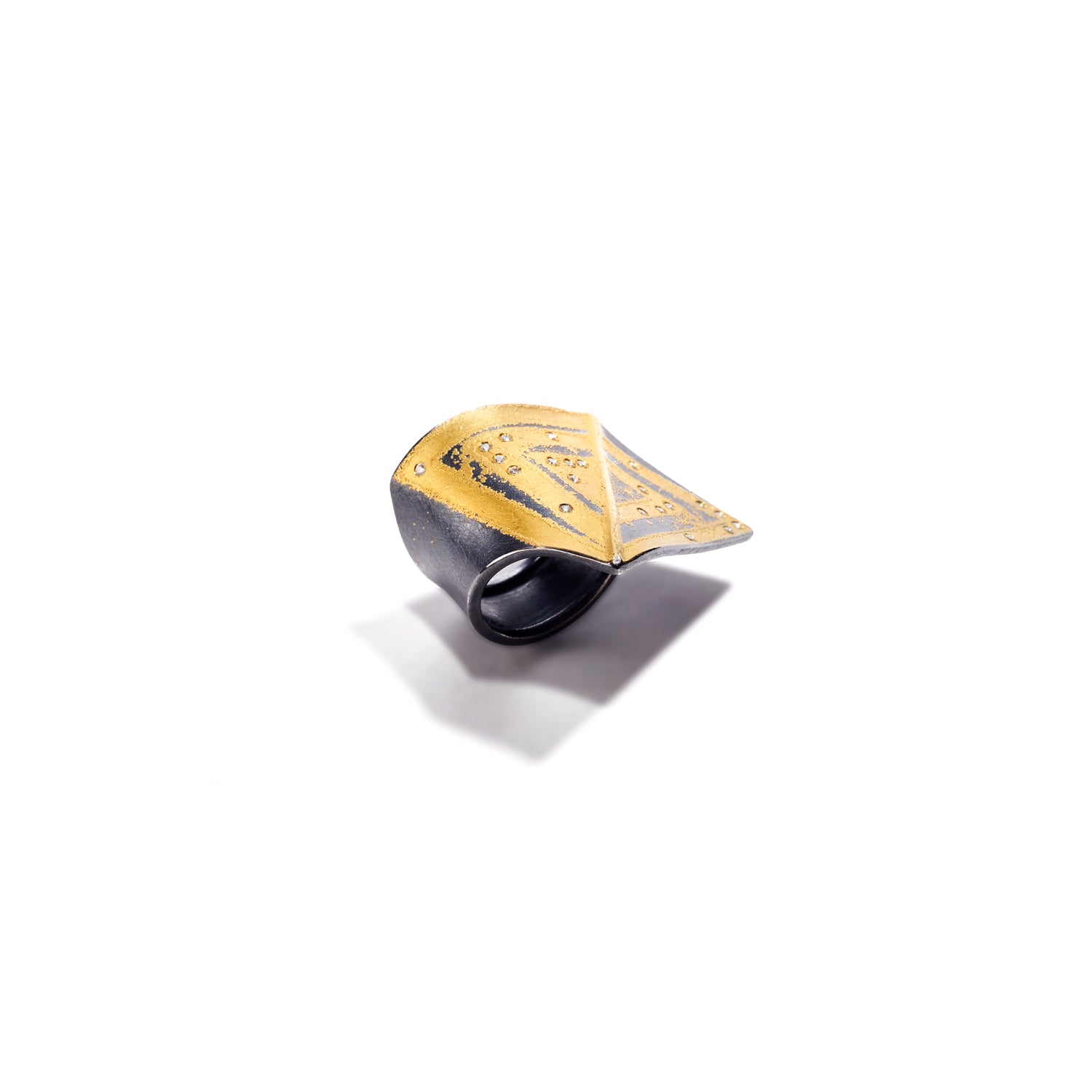 Overlapping Geometric Ring