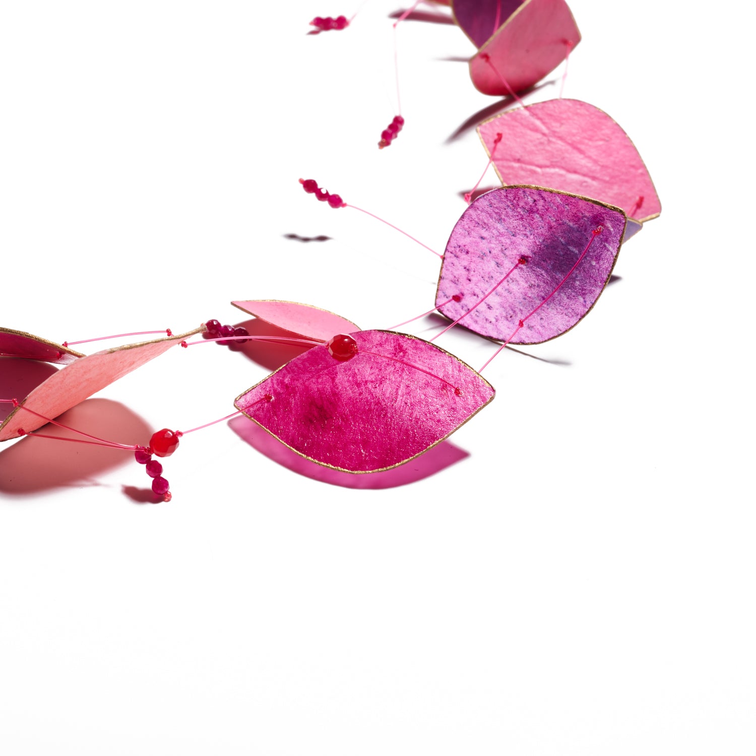 Dark Pink & Agate Short Parchment Necklace