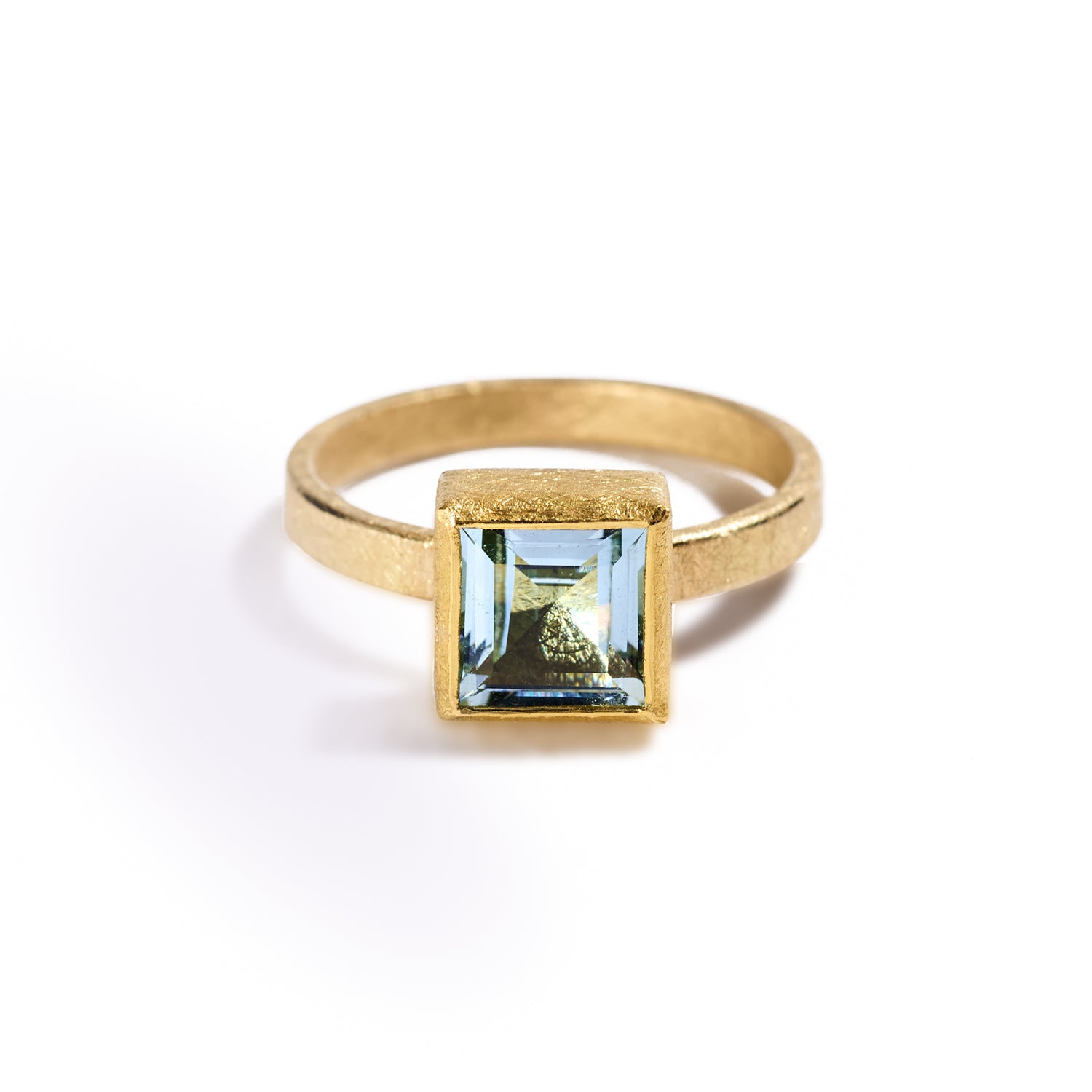 Solitaire Aquamarine Ring