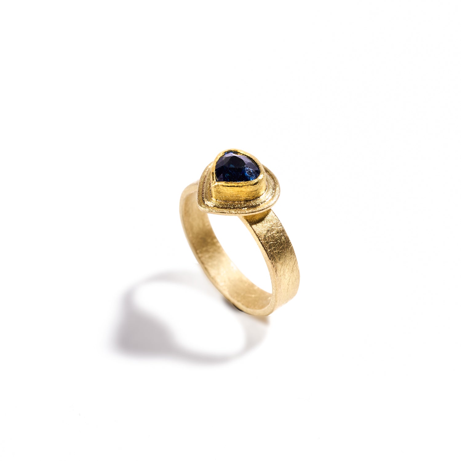 Sri Lankan Blue Sapphire Ring