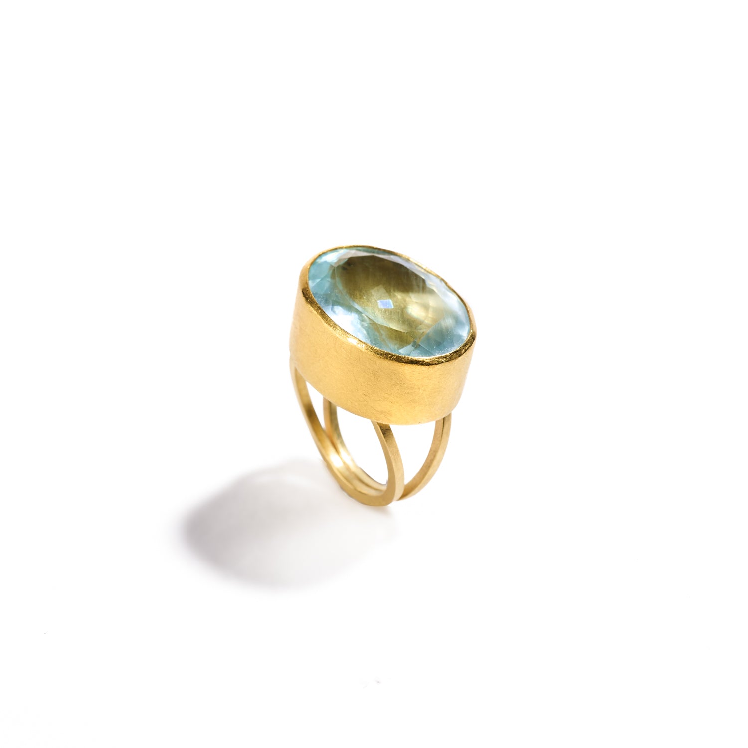 Oval Faceted Aquamarine Ring